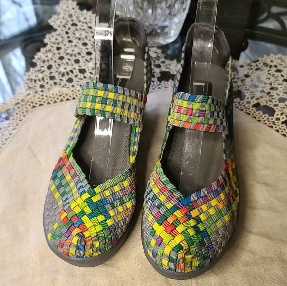 Steve Madden weave strap wedge shoes - Picture 2 of 9